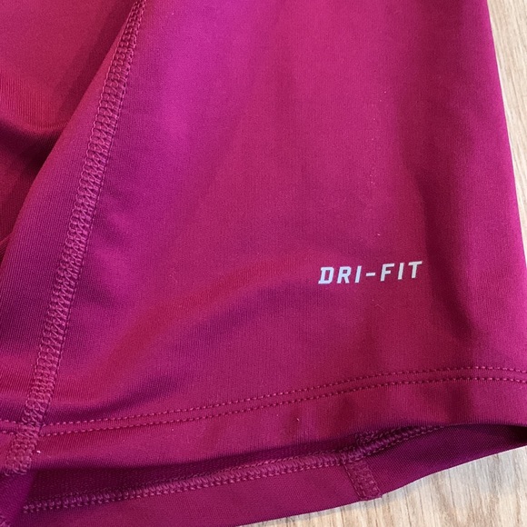 Nike Drifit Quarter Zip - Picture 7 of 7